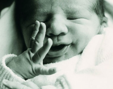 Новорожденный ребенок Новорожденный ребенок