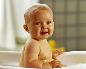 Купание новорожденного